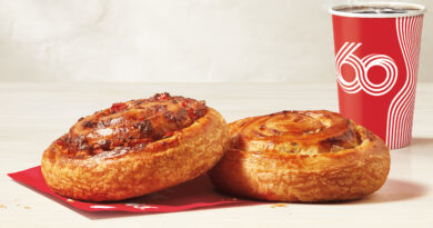Tim Hortons launches new buttery and flaky Savoury Pinwheels pastries, and bagel breakfast sandwiches available in two delicious flavours: Roasted Red Pepper & Swiss or Caramelized Onion & Parmesan (CNW Group/Tim Hortons)
