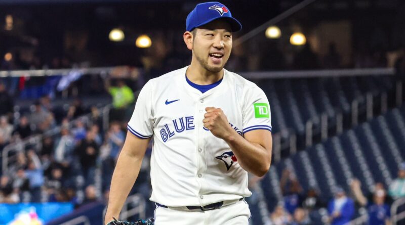 Blue Jays pitcher Yusei Kikuchi in action against the New York Yankee on April 16, 2024 (image source: X / @BlueJays)